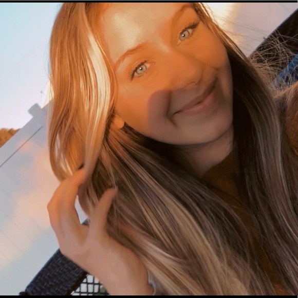 Meet your Posher, Jailynn - Picture 1 of 1